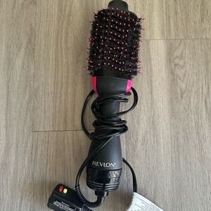 Revlon Black and Pink Styling Brush